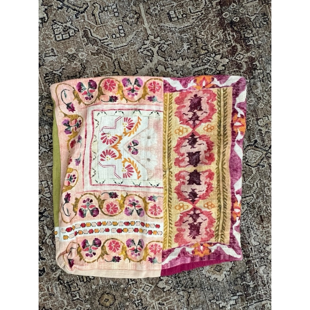 Colorful Anthropologie Floral Patterned pillow insert. 20x20 -